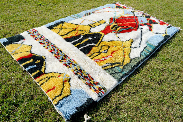 Best Artistic Azilal rug, Moroccan Berber rug, Boho Beni ourain rug, Handmade Bohemian rug, Free Shipping-White red yellow blue colorful rug