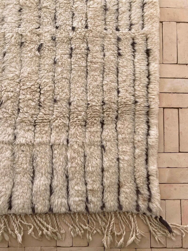Beni ourain rug- Boho rug, Moroccan rug, Mrirt rug, Ivory engraved dark brown stripes, Azilal rug, Tapis berbère, Teppich, free shipping