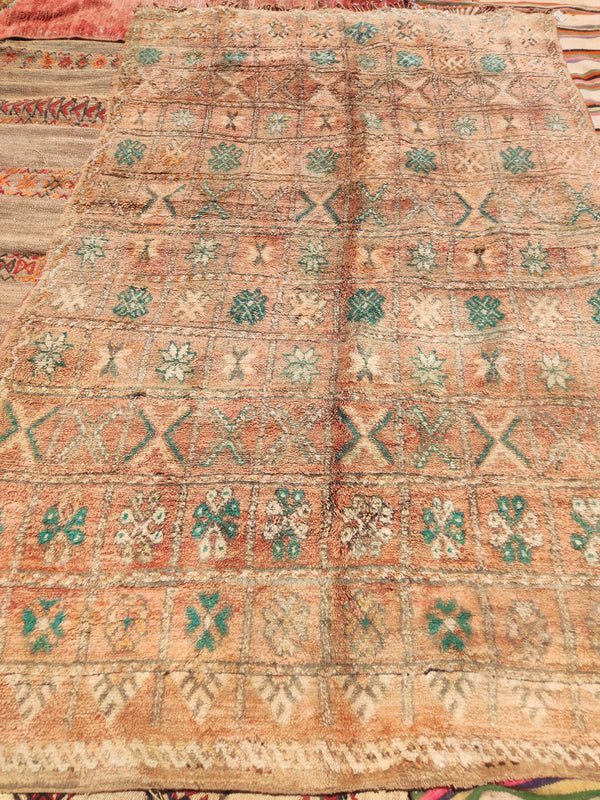 MOROCCAN rug, Beni ourain rug, VINTAGE rug, Bohemian Carpet, Boho rug, Berber Rug-Handmade rug-Antique Rug-Geometric rug-Pink cinnamon green